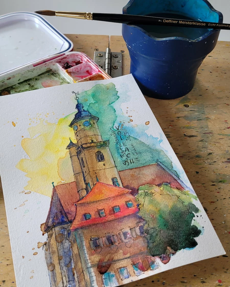 Urban Sketch aus Volkach (Unterfranken) 
– entstanden vor Ort und später im Atelier ausgearbeitet.